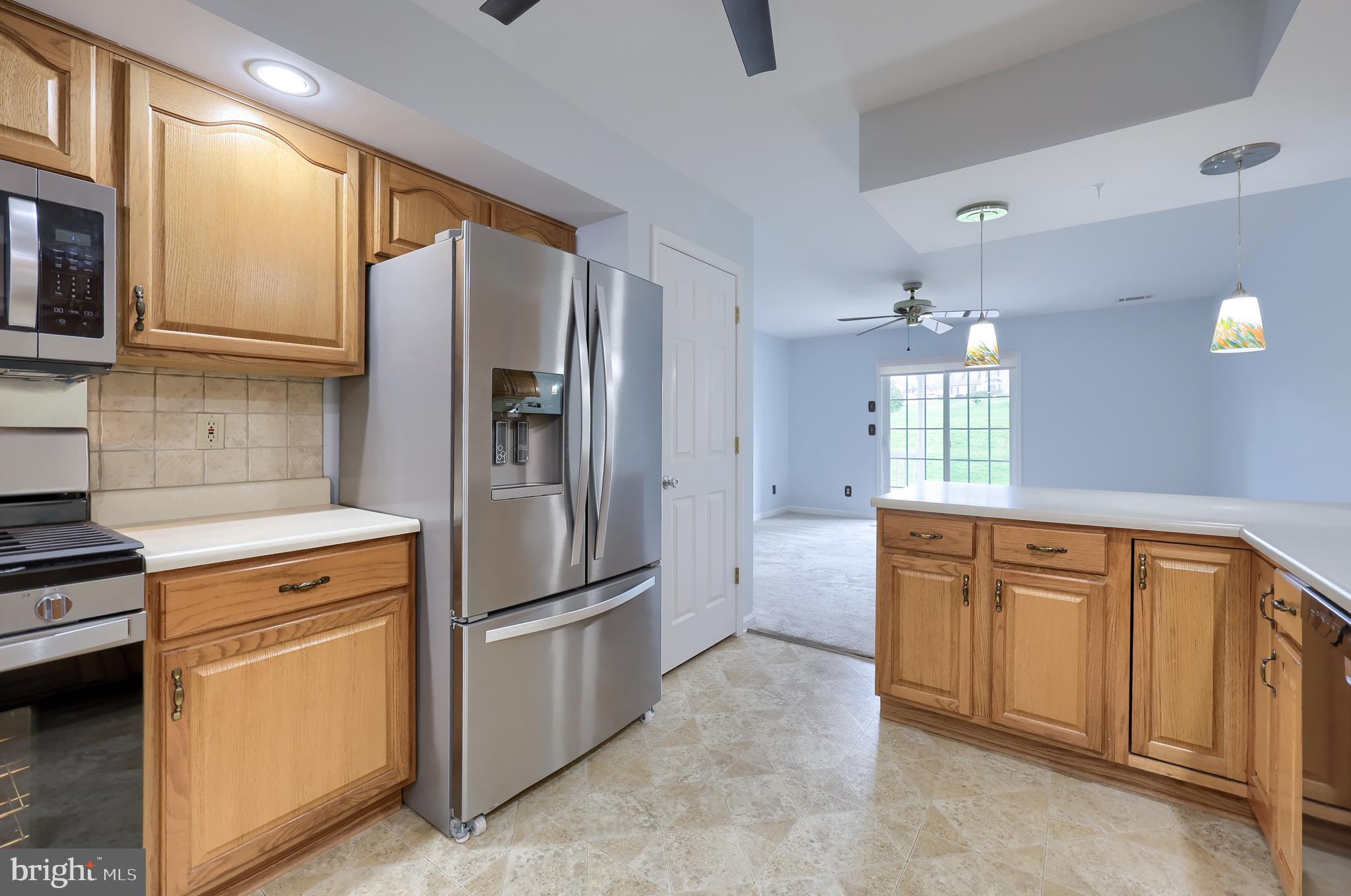 LONGSTOWN VILLAGE - Residential