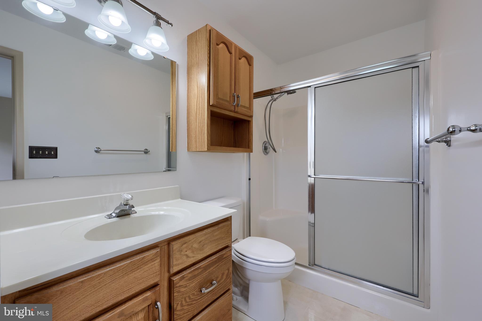 LONGSTOWN VILLAGE - Residential