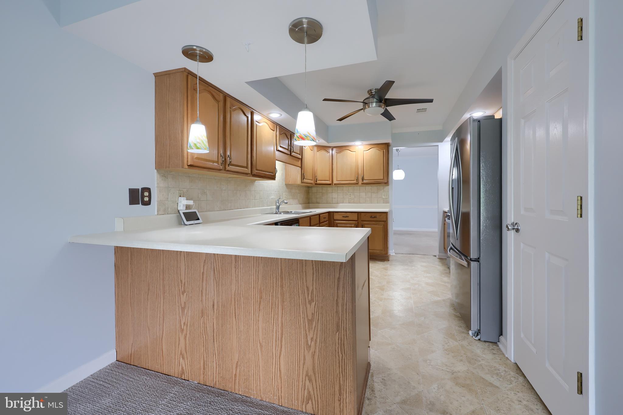 LONGSTOWN VILLAGE - Residential