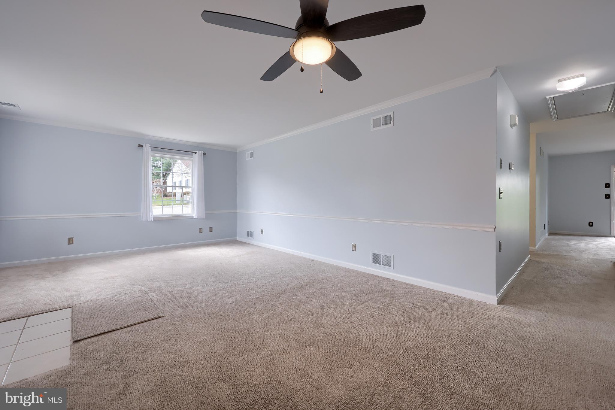 LONGSTOWN VILLAGE - Residential