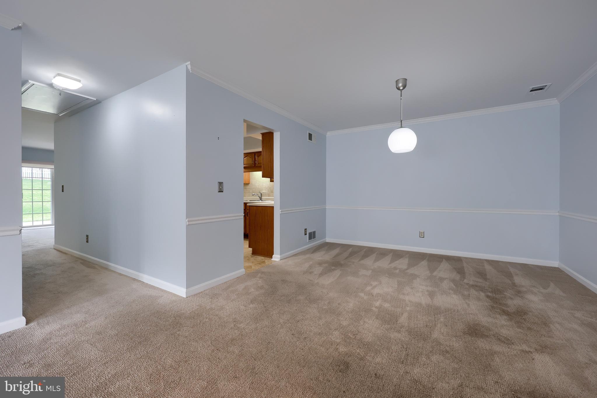 LONGSTOWN VILLAGE - Residential