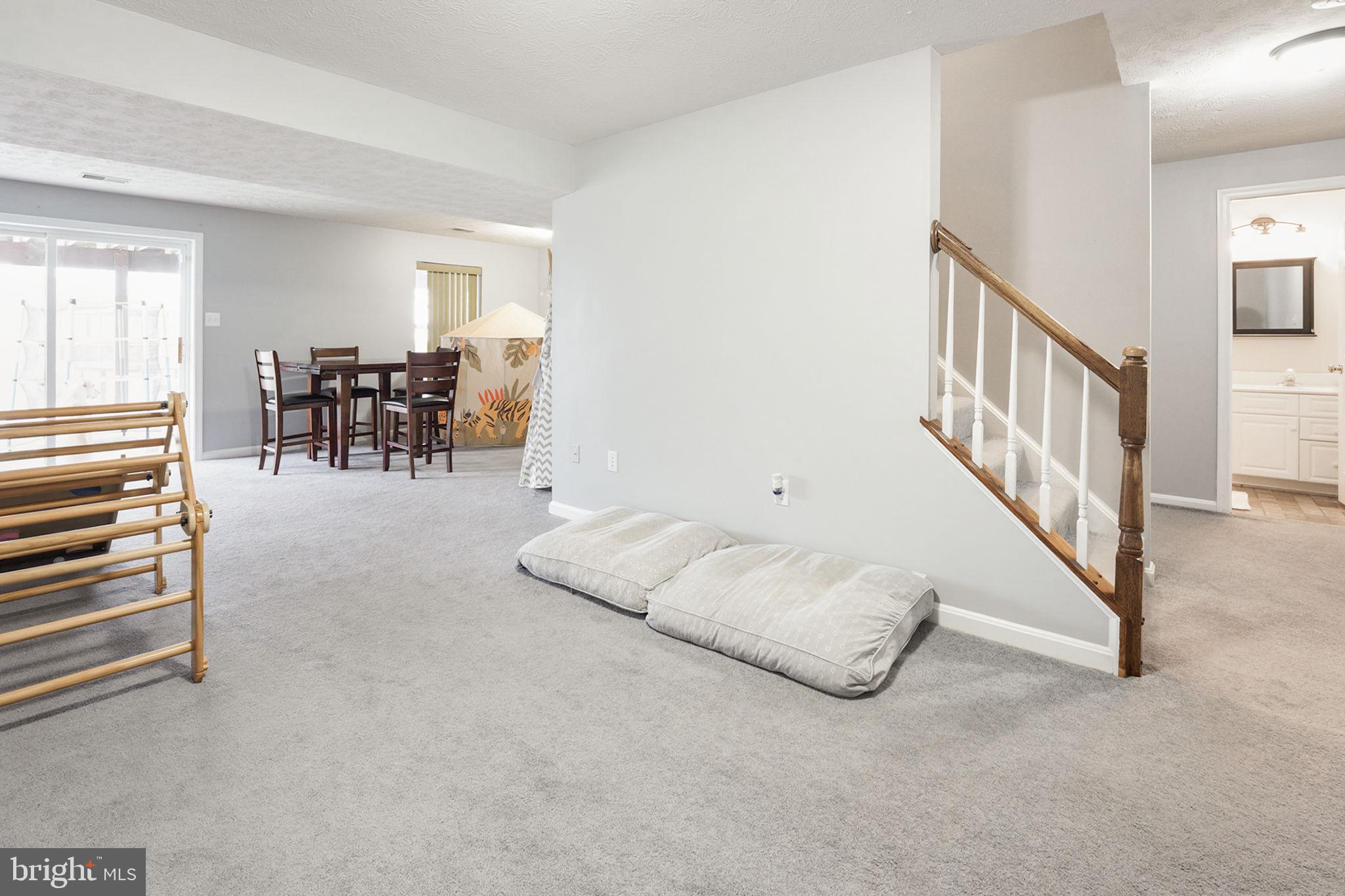 CARDINAL RIDGE - Residential