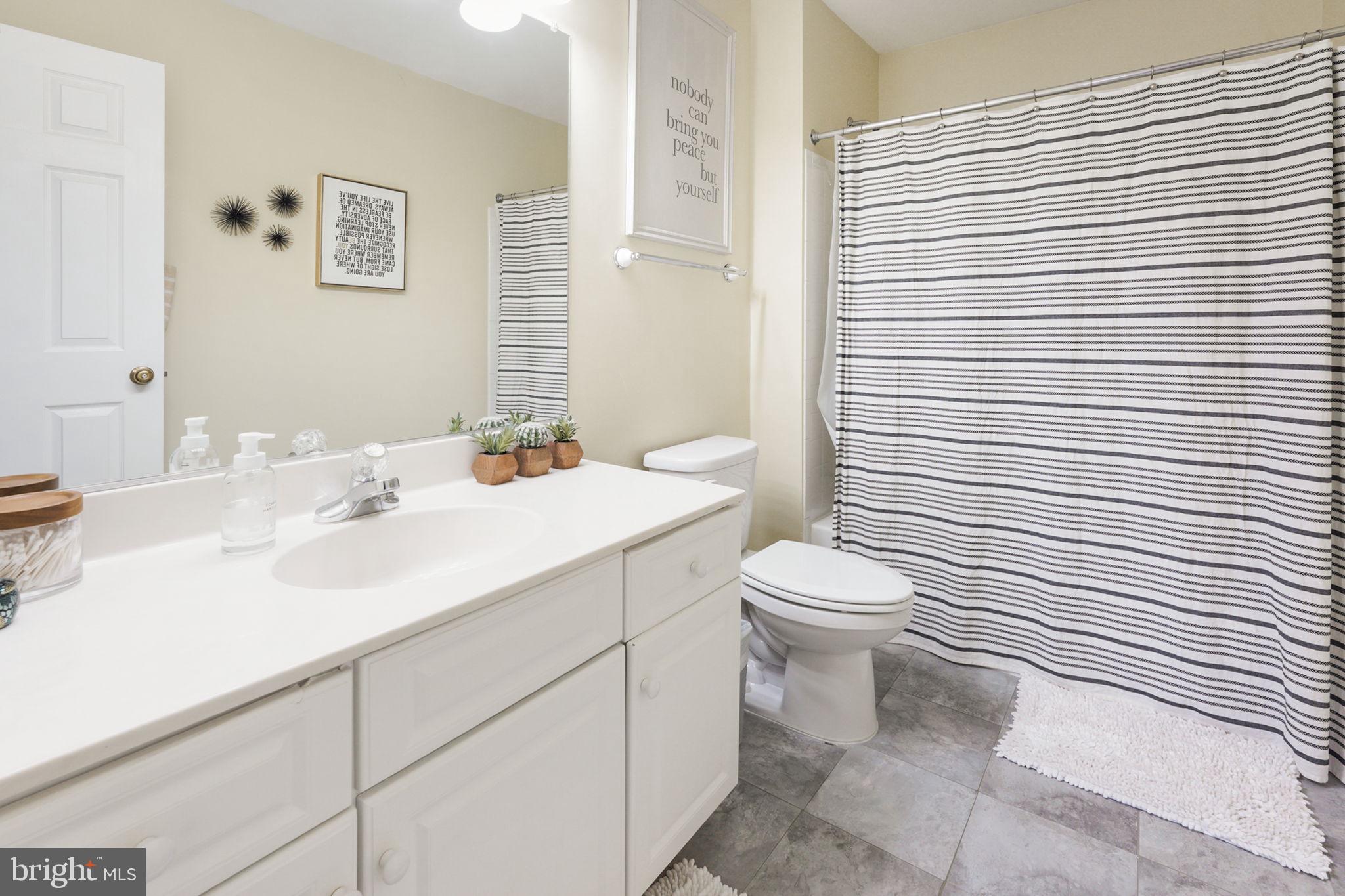 CARDINAL RIDGE - Residential