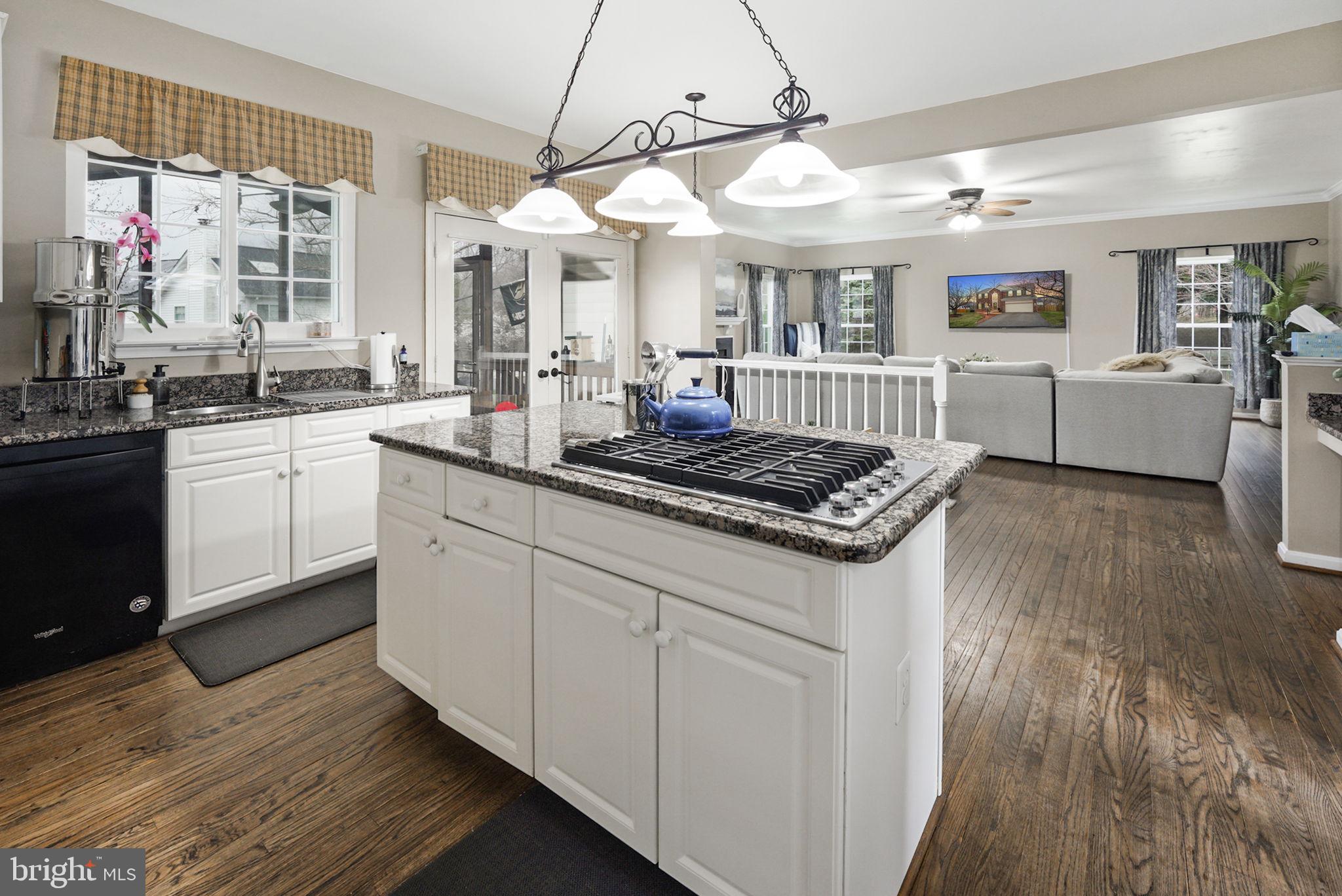 CARDINAL RIDGE - Residential