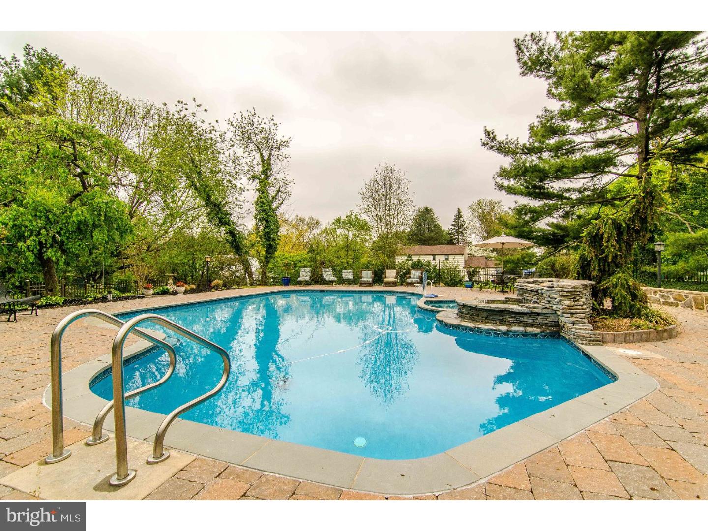 TODMORDEN - Residential