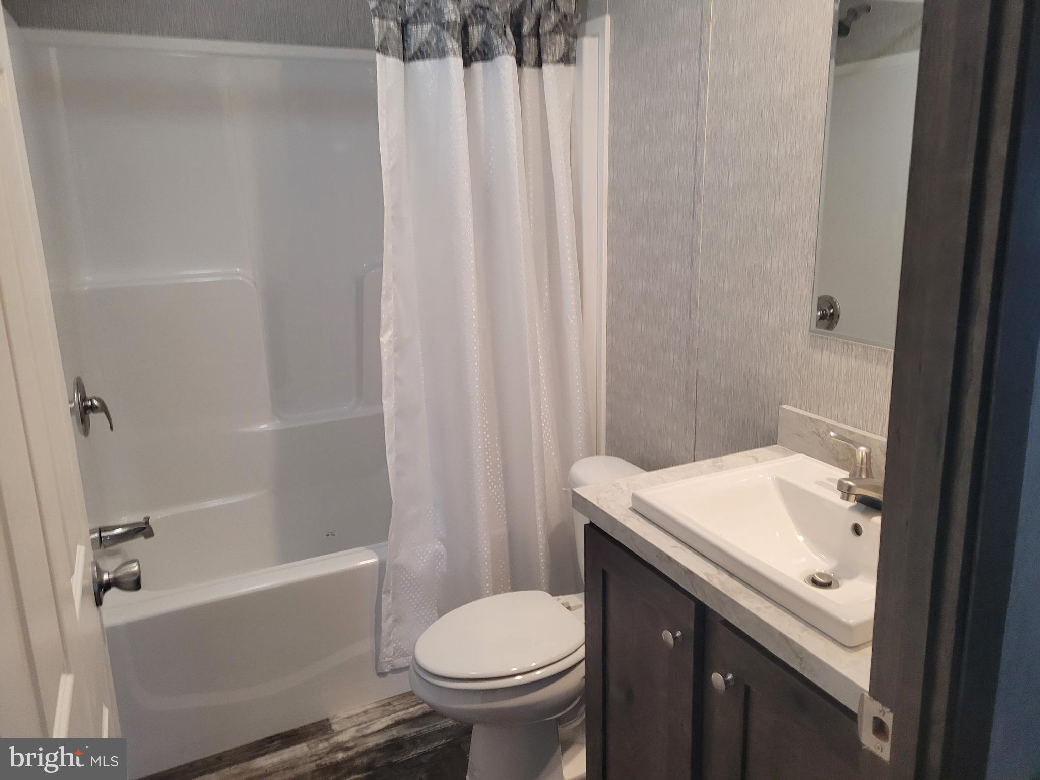 CUMBERALND TOWNSHIP - Residential