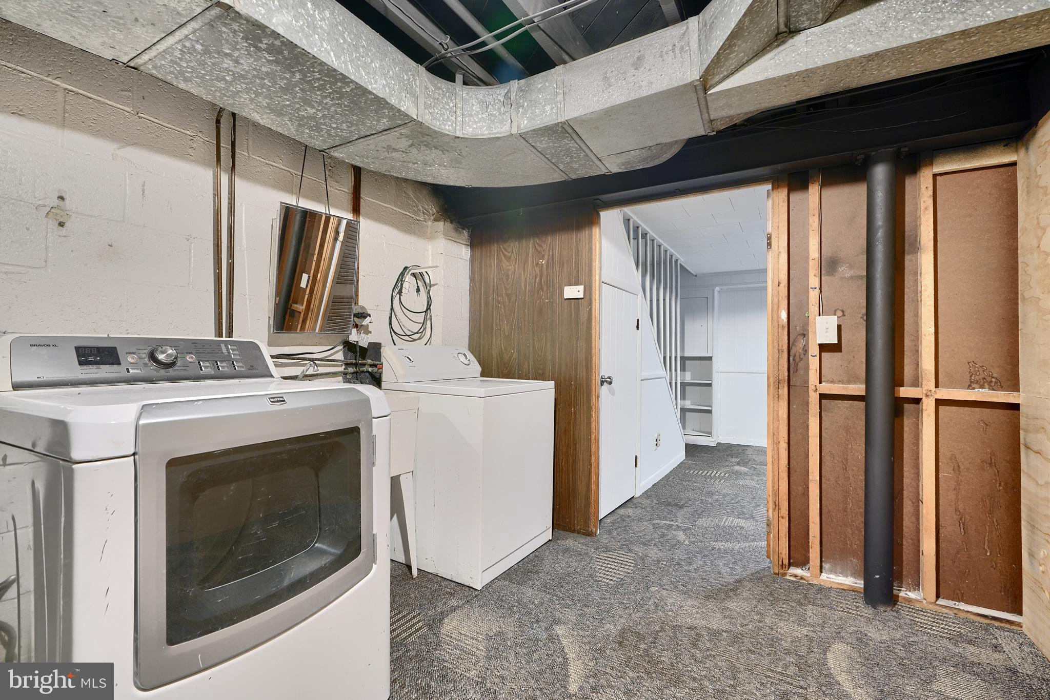 EASTWOOD - Residential