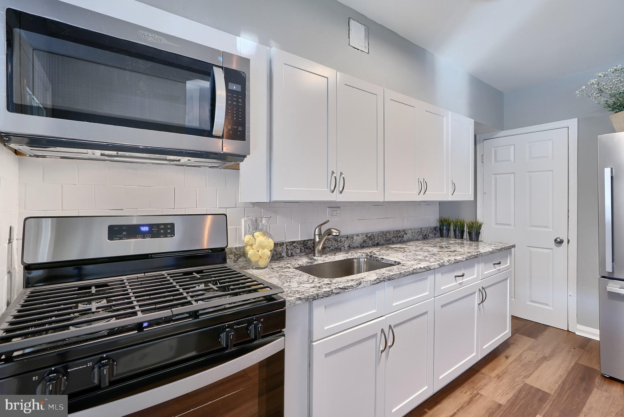 EASTWOOD - Residential