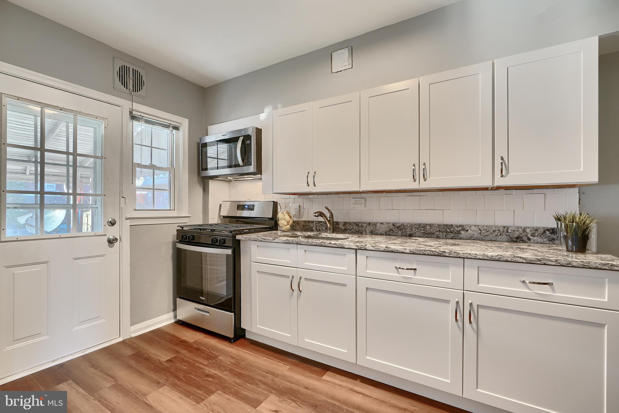 EASTWOOD - Residential