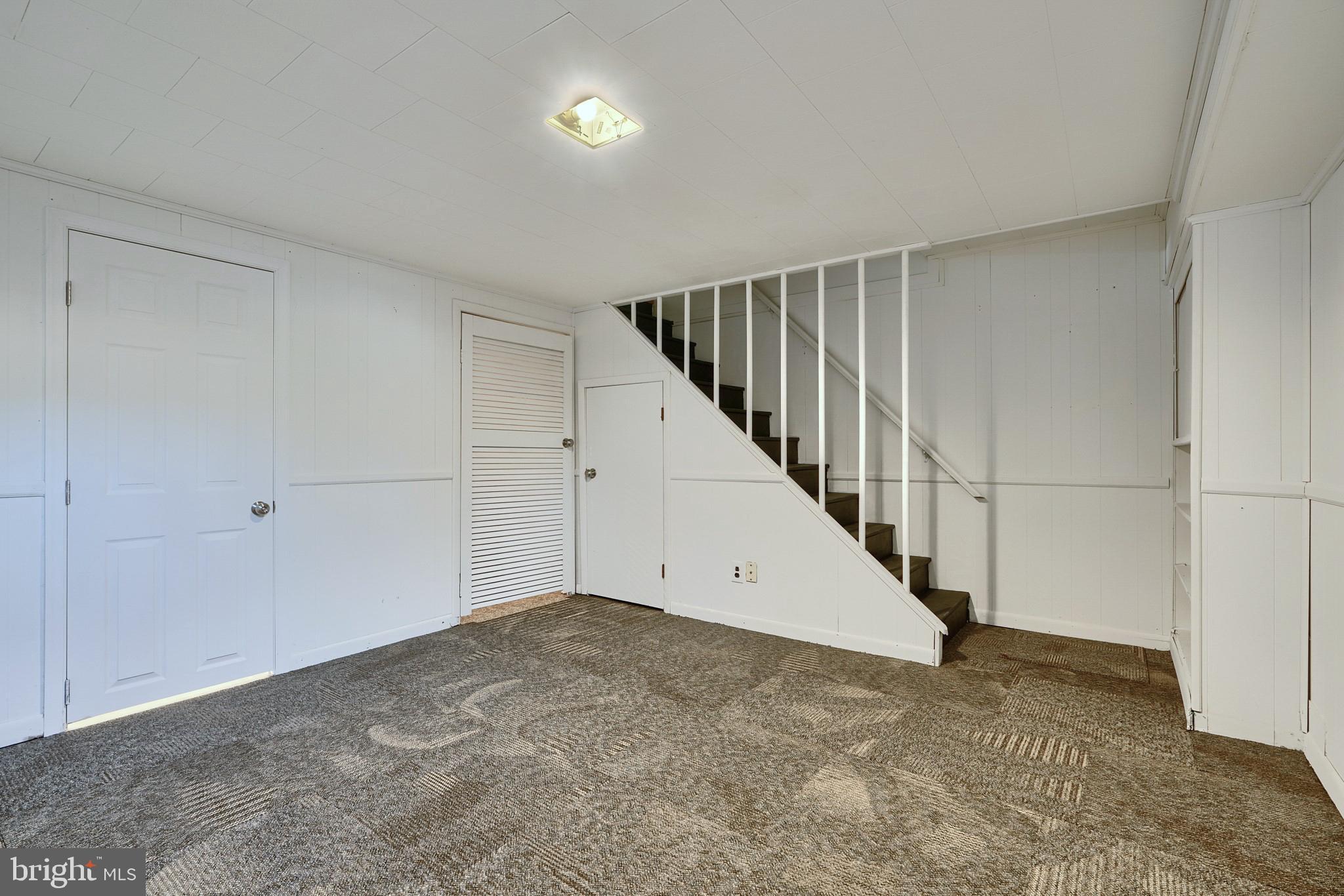 EASTWOOD - Residential