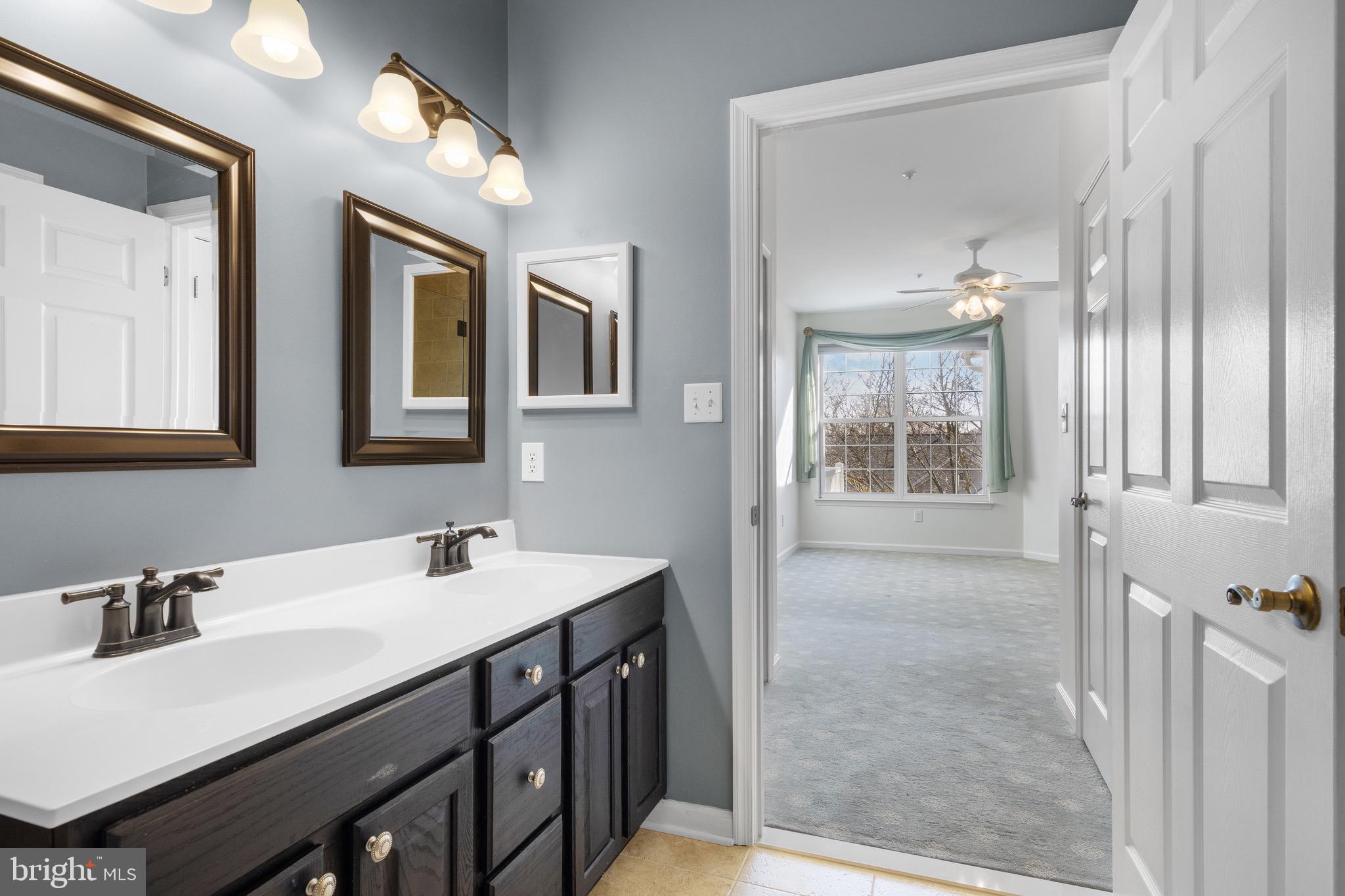 GOLFVIEW - Residential