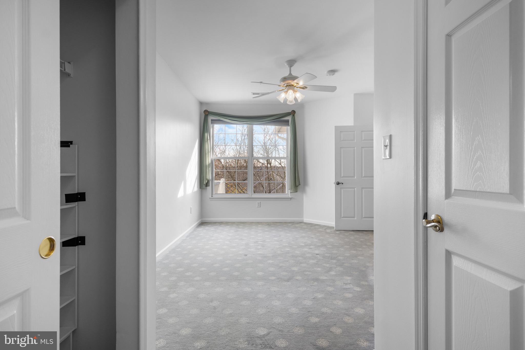 GOLFVIEW - Residential