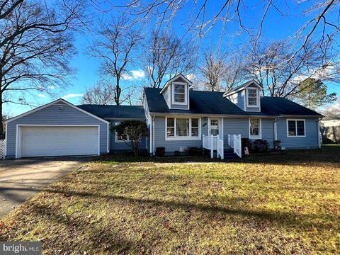 Photo of 8804 Oak Leaf Drive, ALEXANDRIA, VA 22309 (MLS # VAFX2292546)