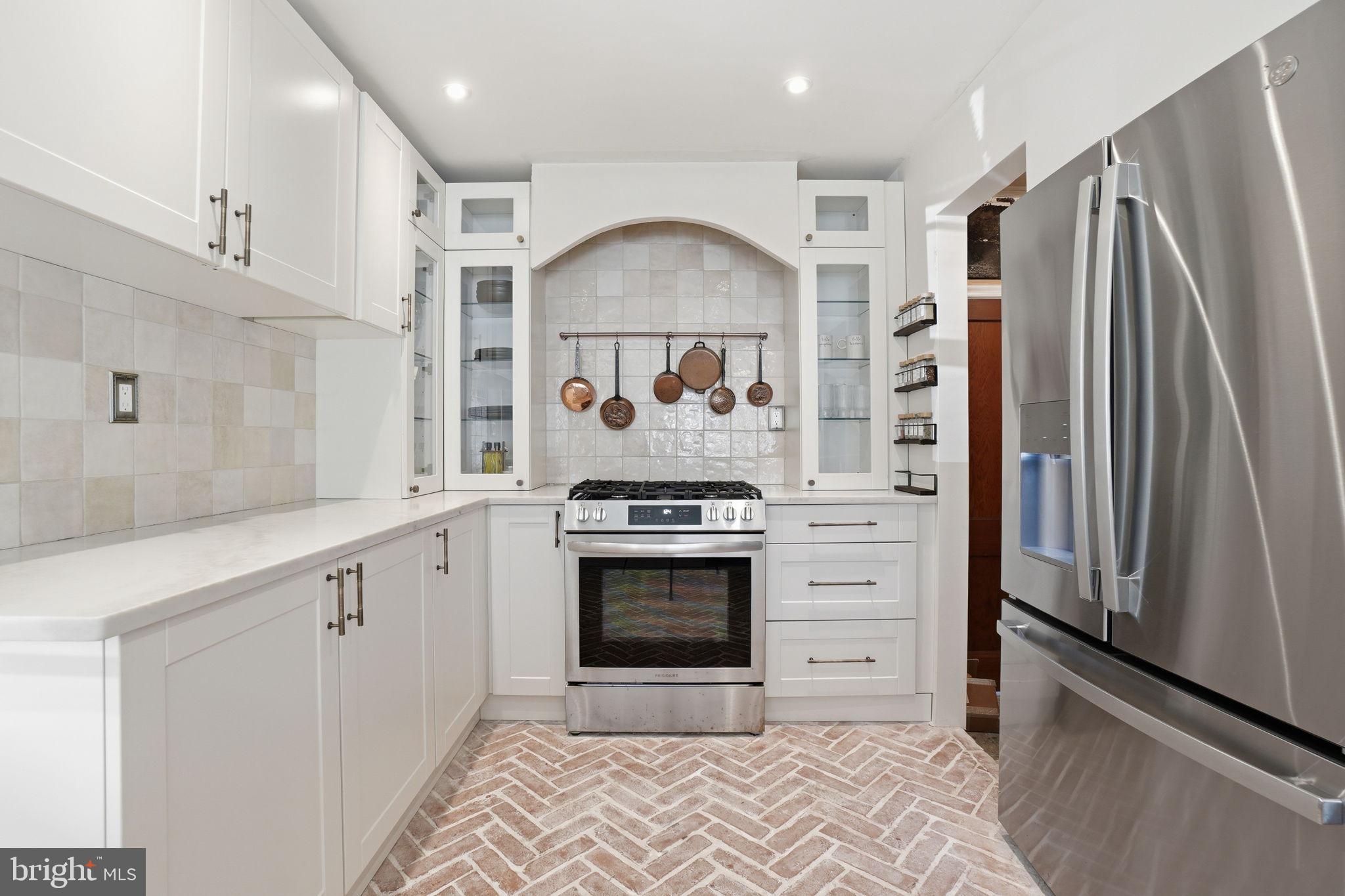 MARY LEA PARK - Residential