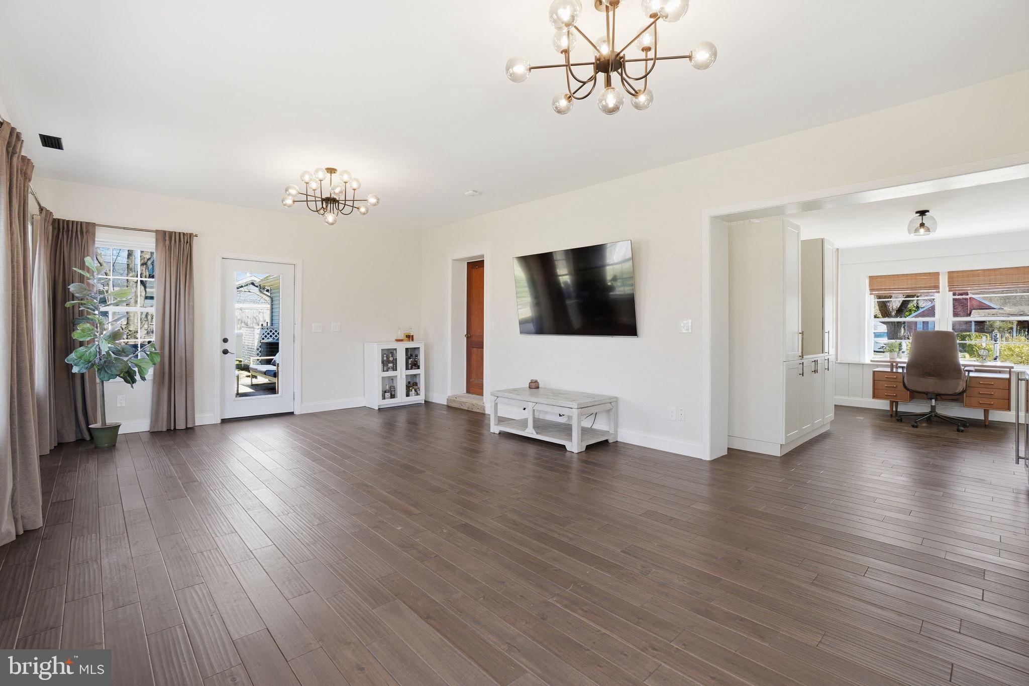 MARY LEA PARK - Residential