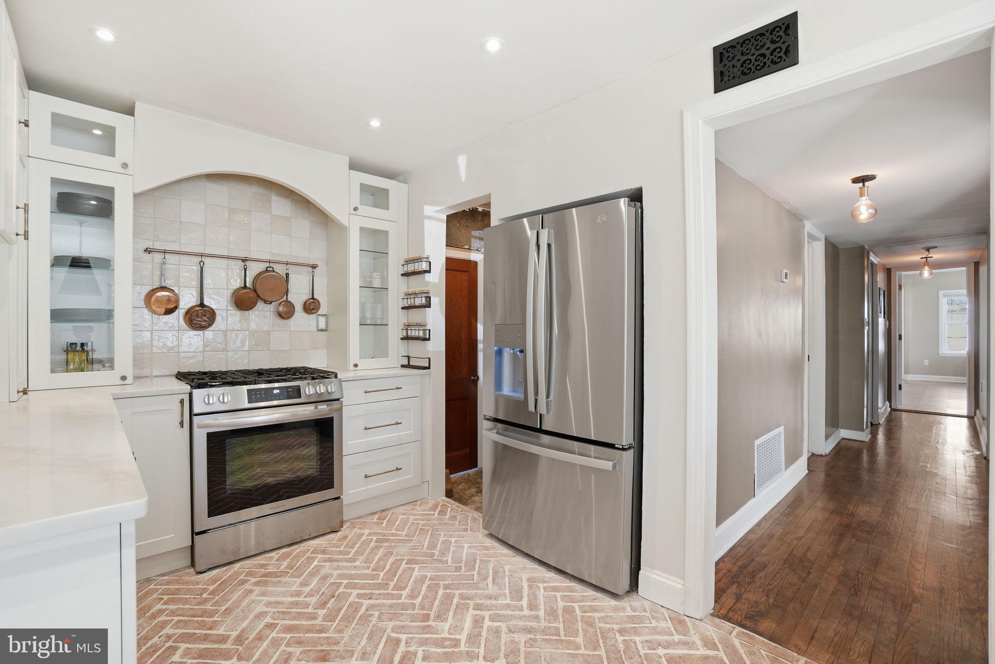 MARY LEA PARK - Residential