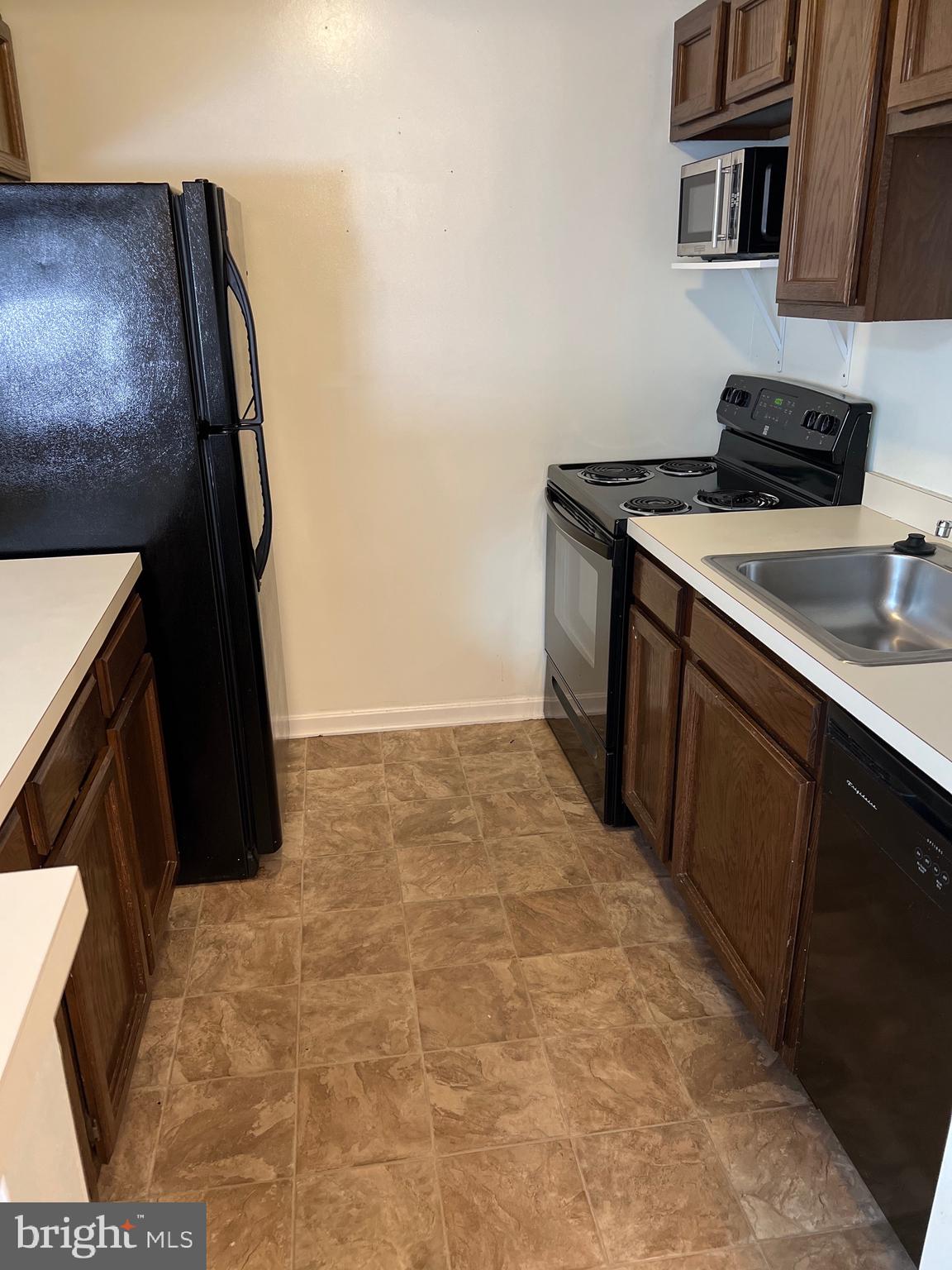 WILDEWOOD - Residential Lease