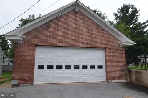 1709 LAMPETER ROAD LANCASTER PA 17602
