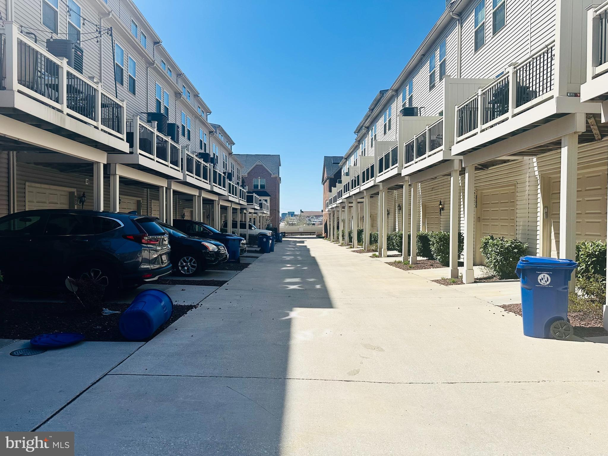 O'DONNELL SQUARE - Residential Lease