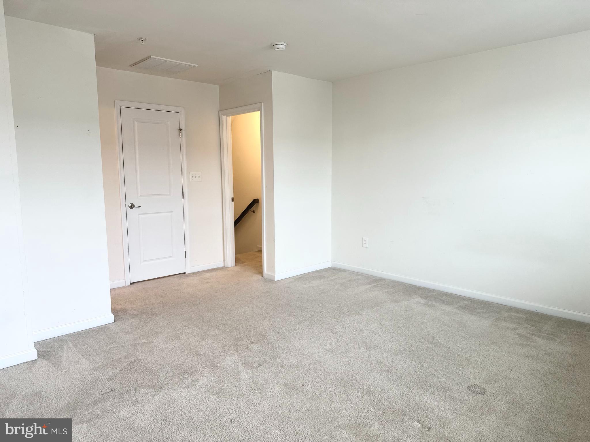 O'DONNELL SQUARE - Residential Lease