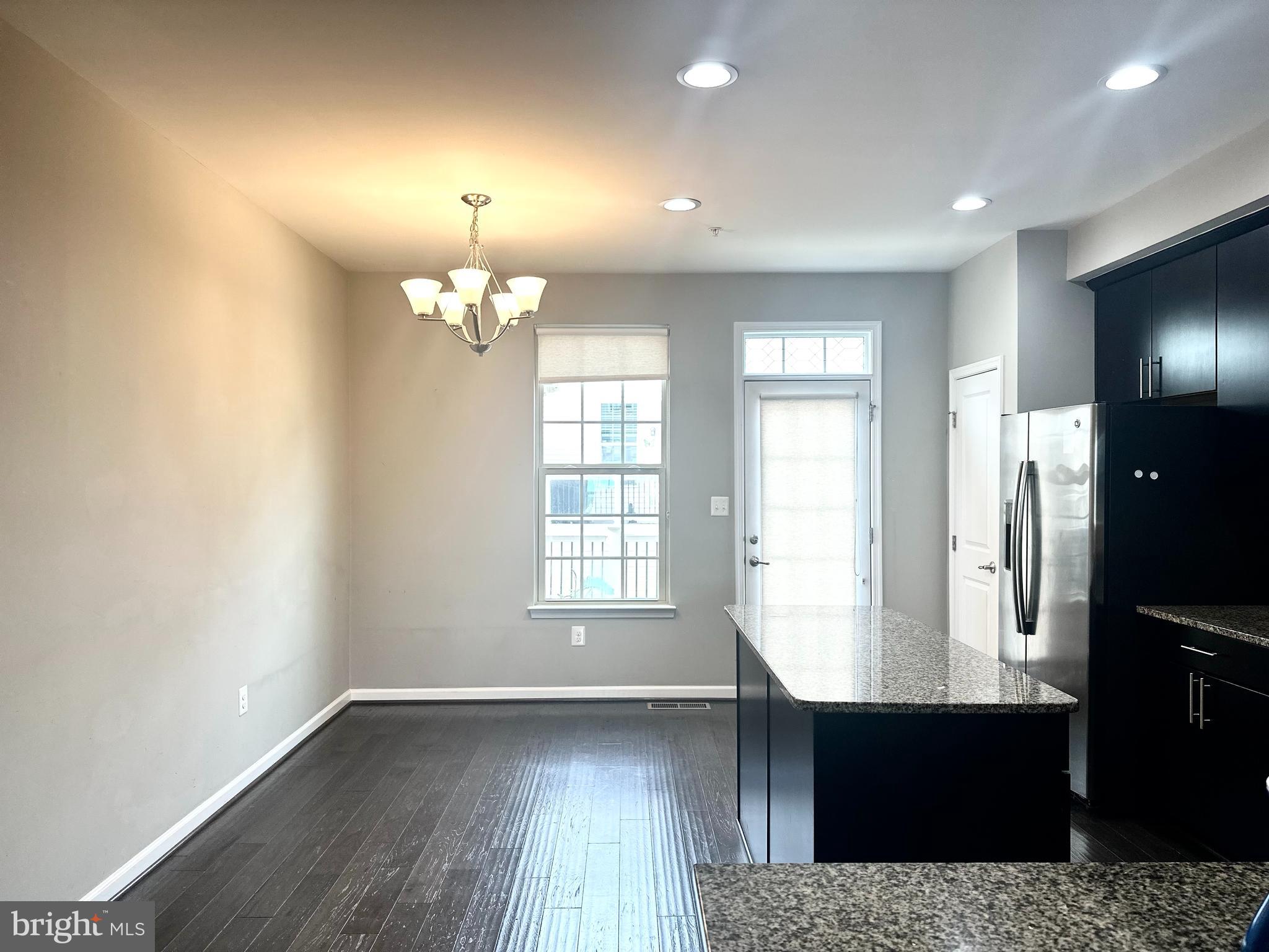 O'DONNELL SQUARE - Residential Lease