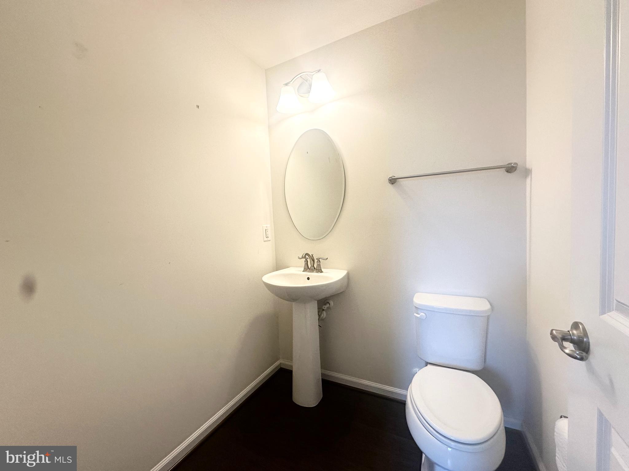 O'DONNELL SQUARE - Residential Lease