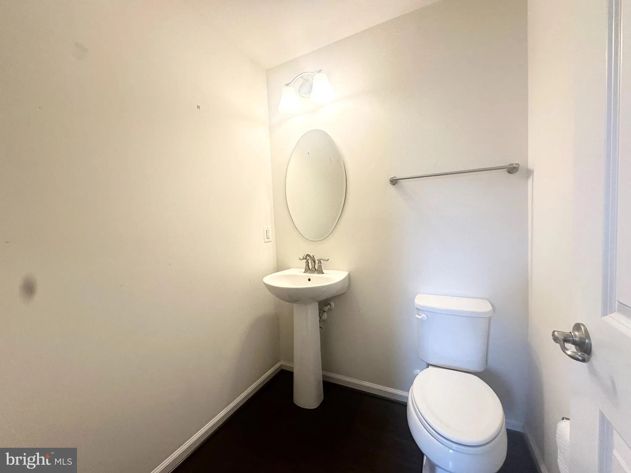 Baltimore, Maryland 21224, United States, 3 Bedrooms Bedrooms, ,5 BathroomsBathrooms,Residential,Active,109937