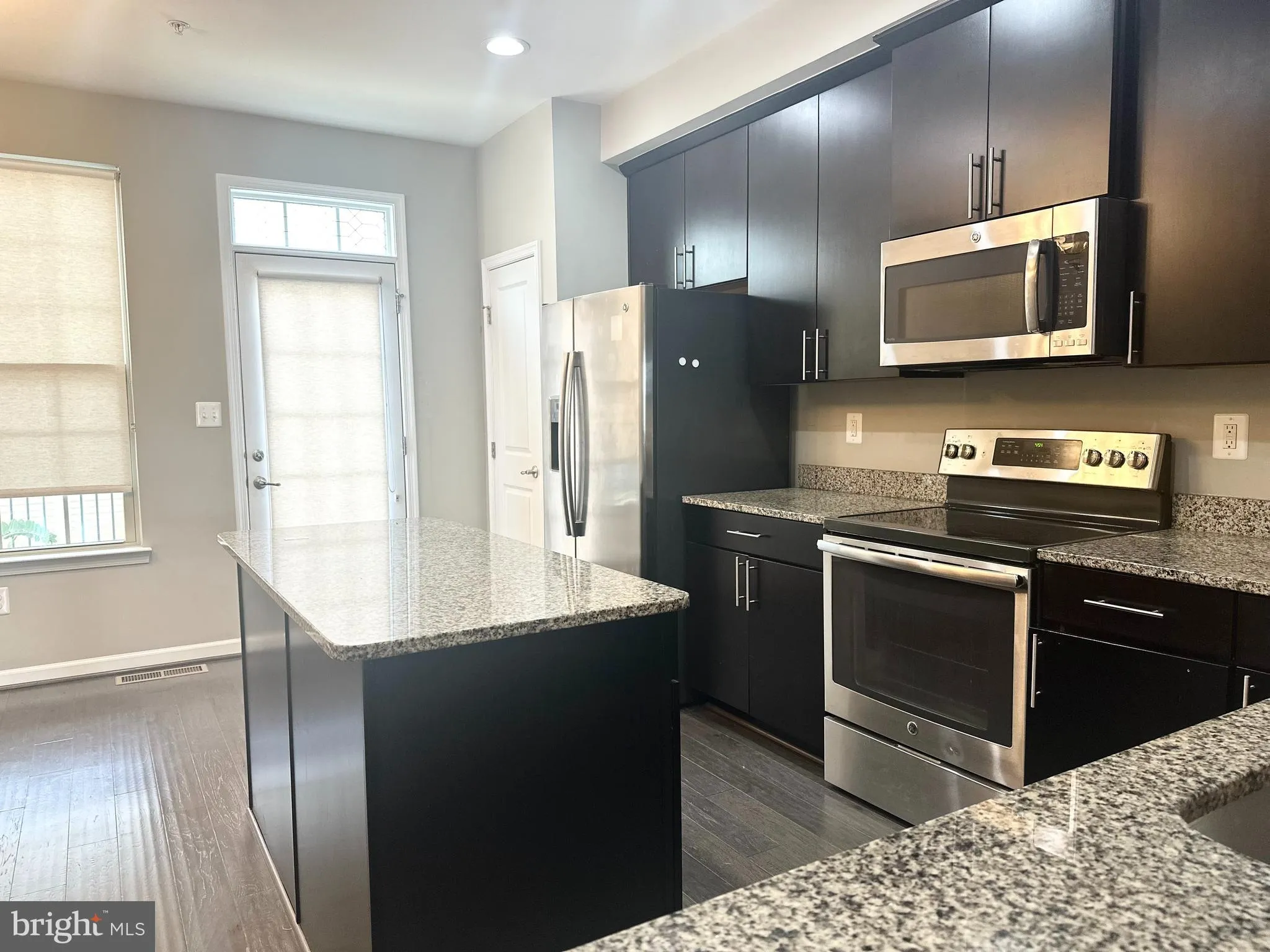 Baltimore, Maryland 21224, United States, 3 Bedrooms Bedrooms, ,5 BathroomsBathrooms,Residential,Active,109937