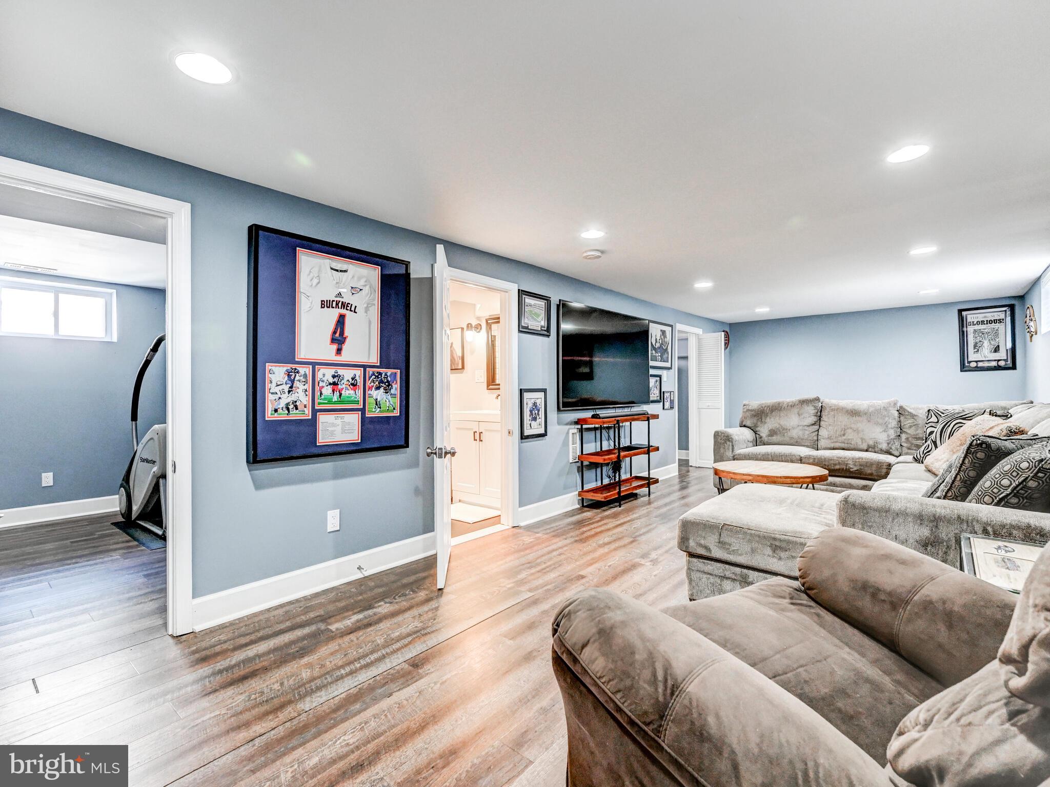 PARKVILLE HEIGHTS - Residential