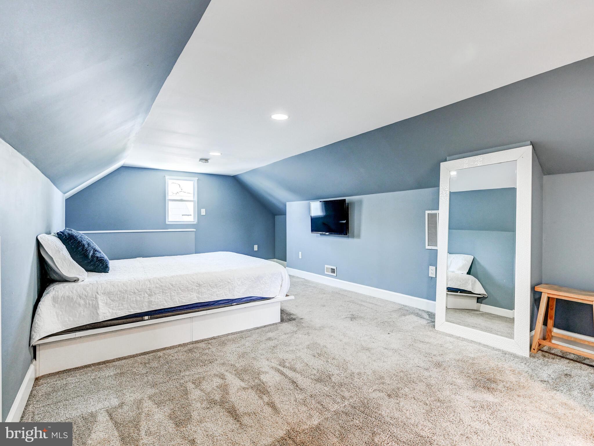 PARKVILLE HEIGHTS - Residential