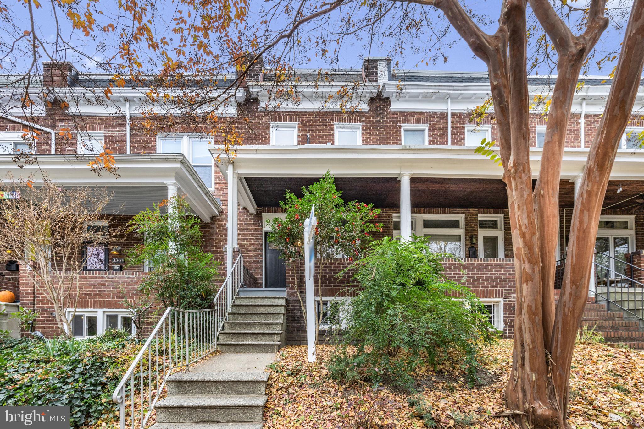 WYMAN PARK HAMPDEN - Residential