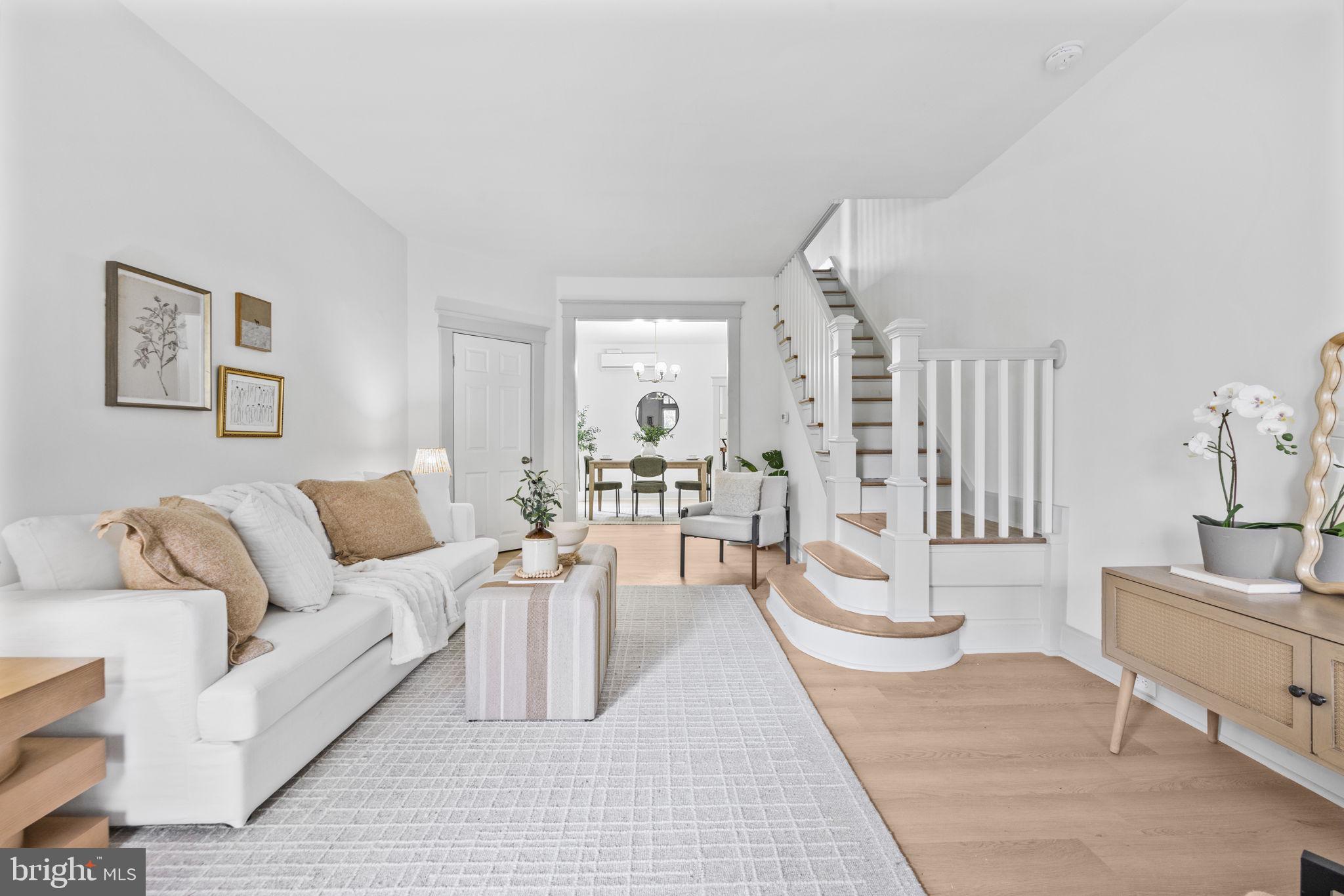 WYMAN PARK HAMPDEN - Residential