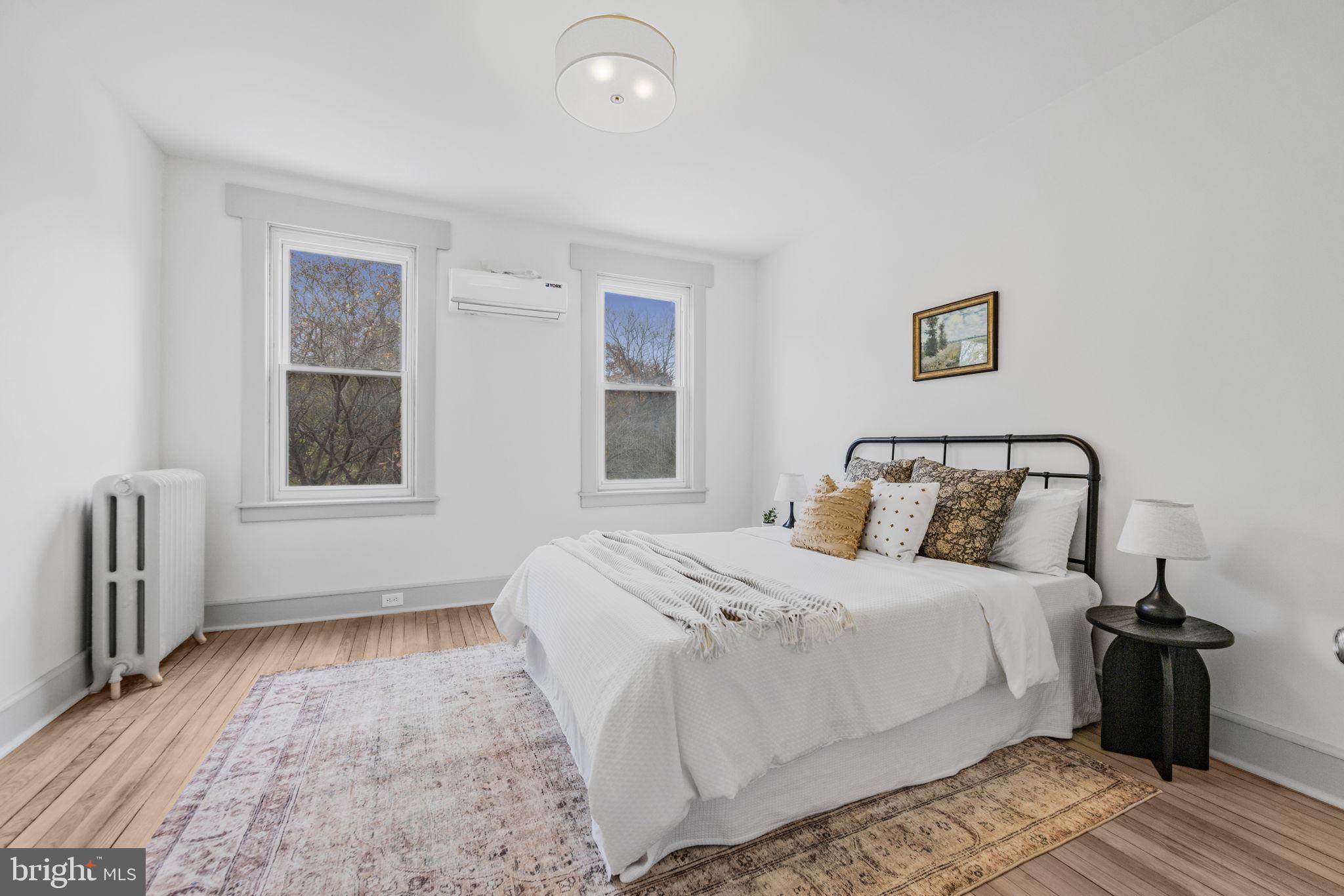 WYMAN PARK HAMPDEN - Residential