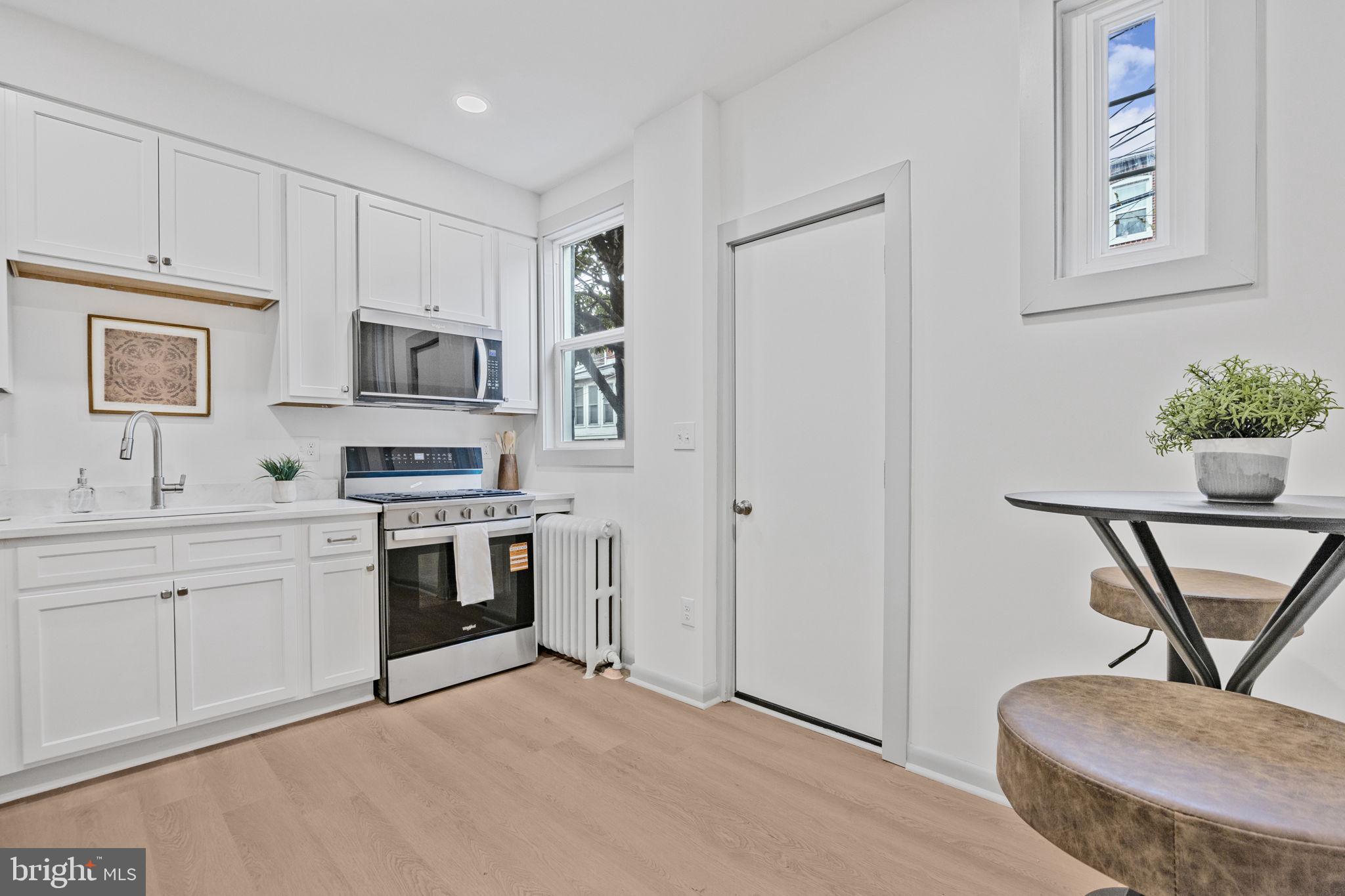 WYMAN PARK HAMPDEN - Residential