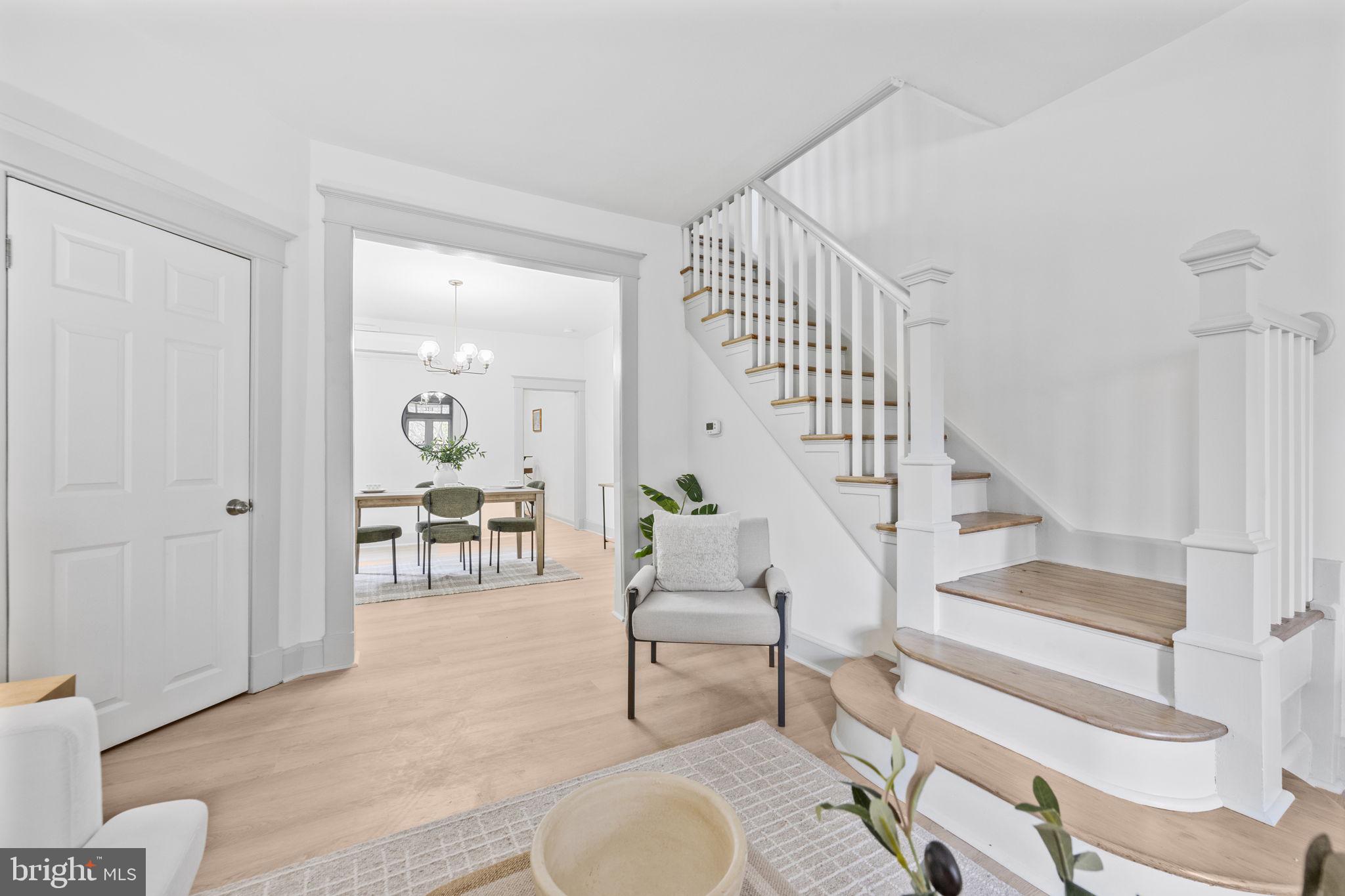 WYMAN PARK HAMPDEN - Residential