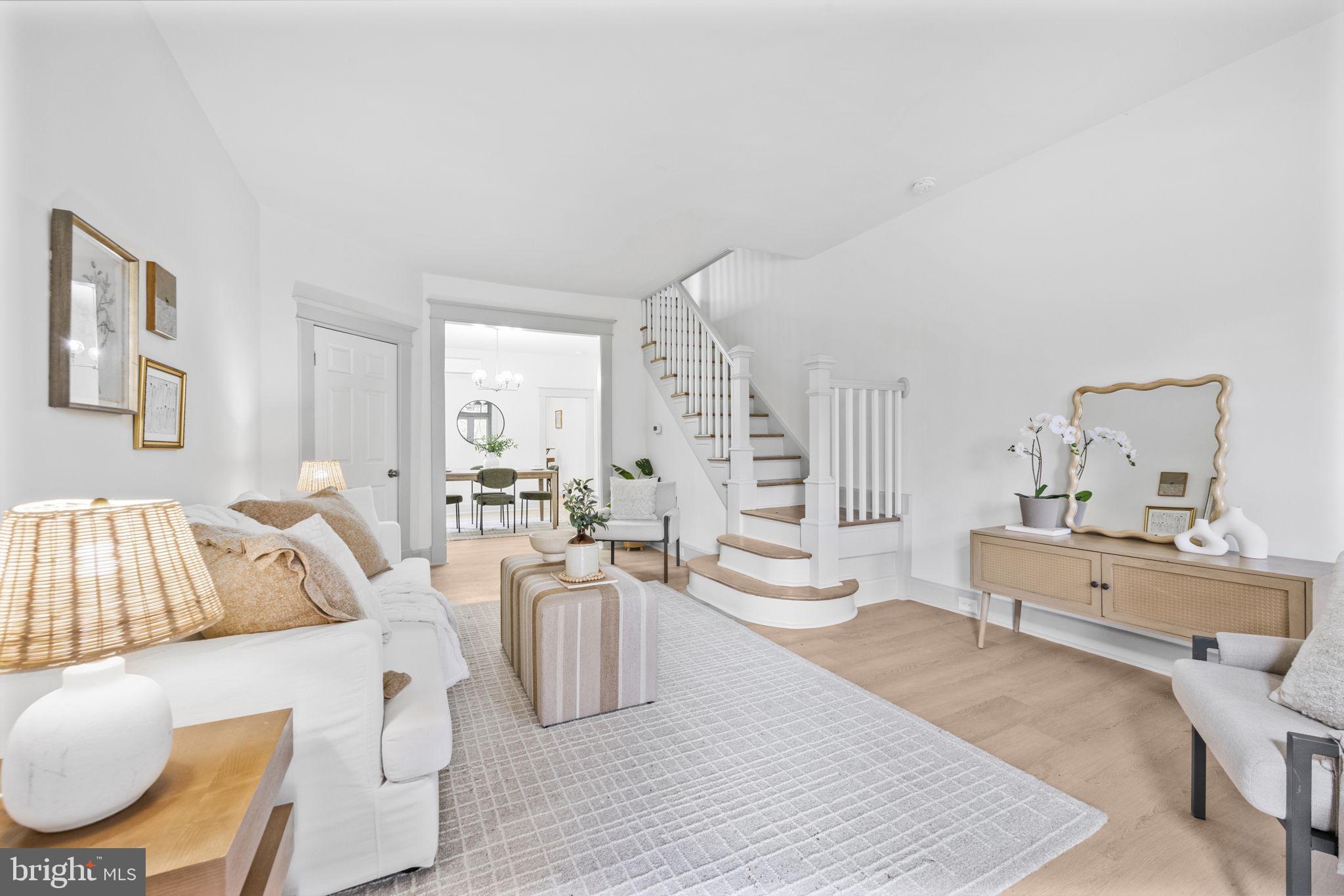 WYMAN PARK HAMPDEN - Residential