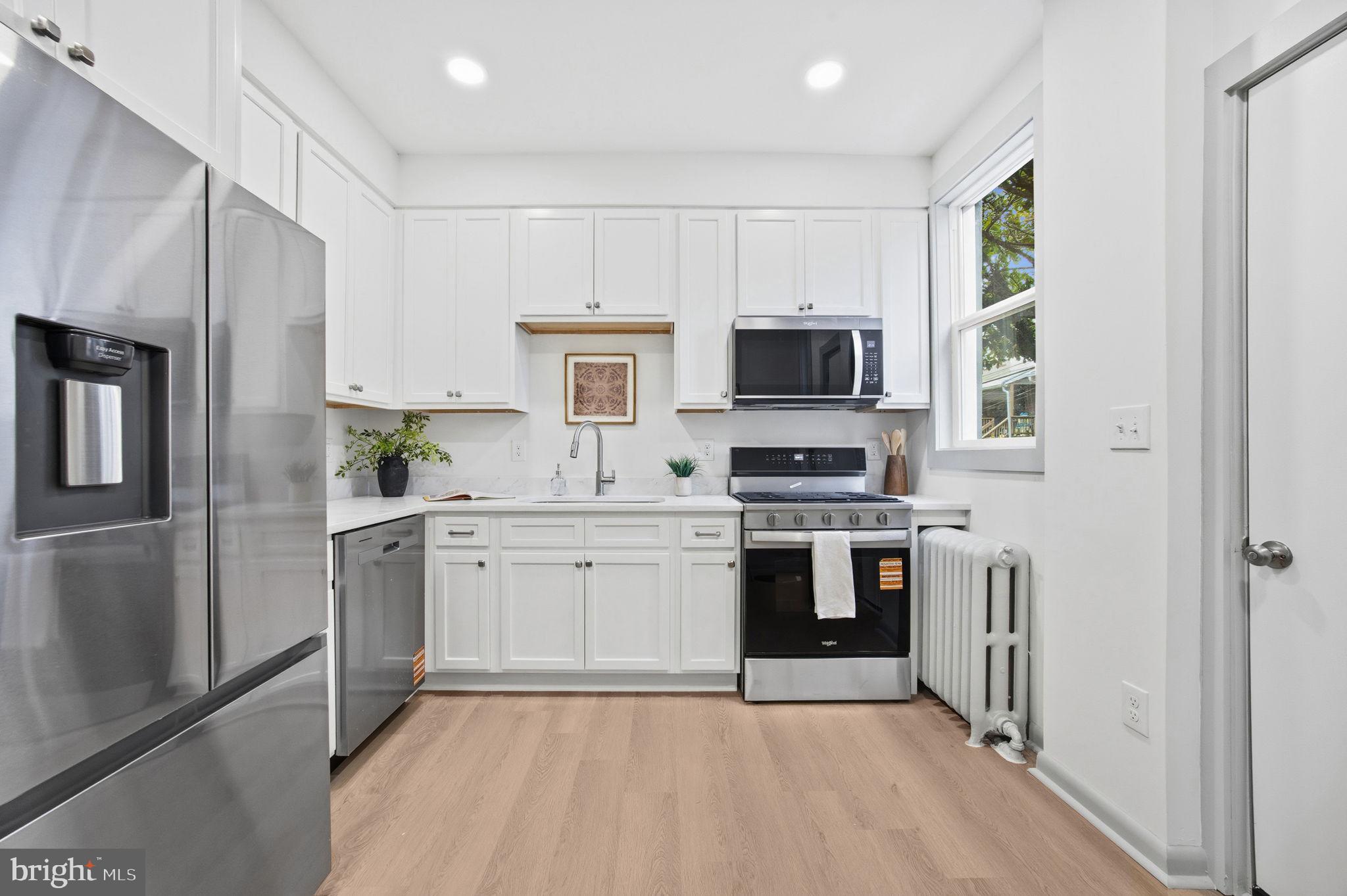 WYMAN PARK HAMPDEN - Residential