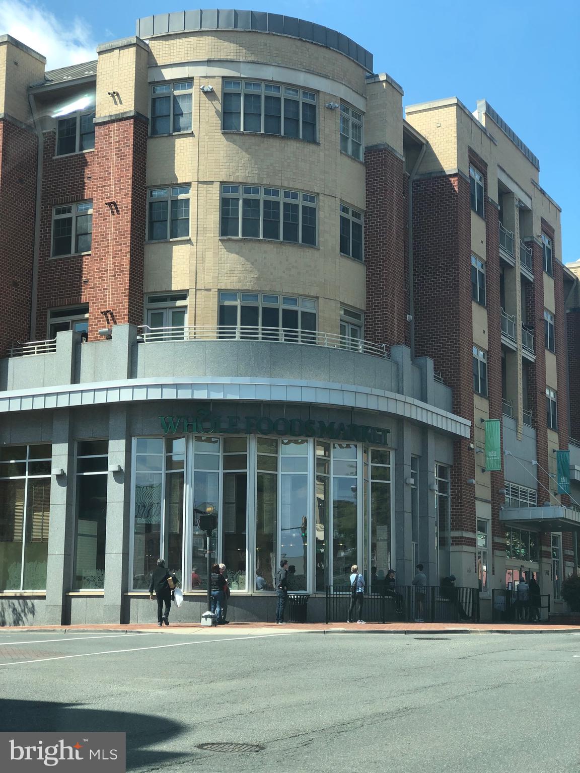 OLD TOWN - Residential Lease