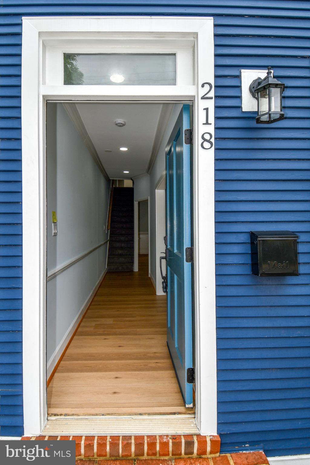 OLD TOWN - Residential Lease