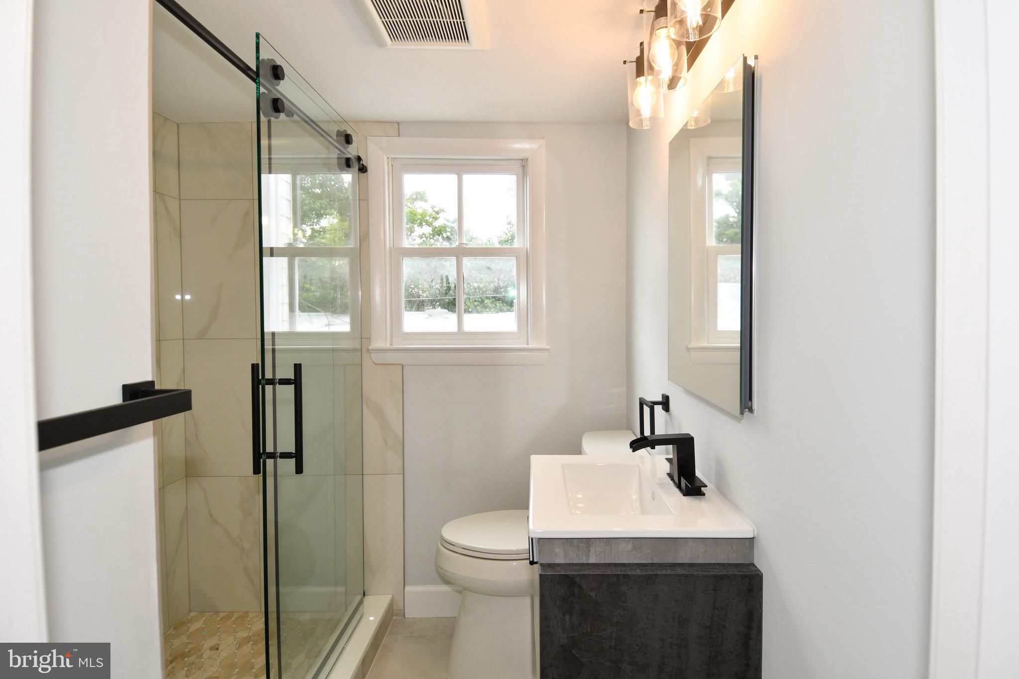 OLD TOWN - Residential Lease