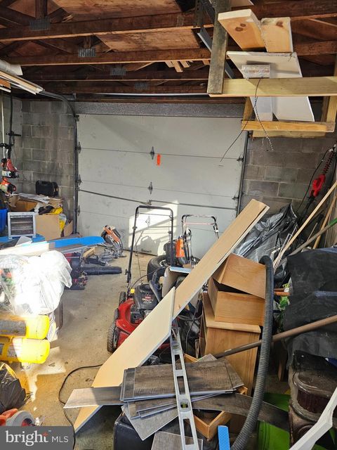 listing image 42