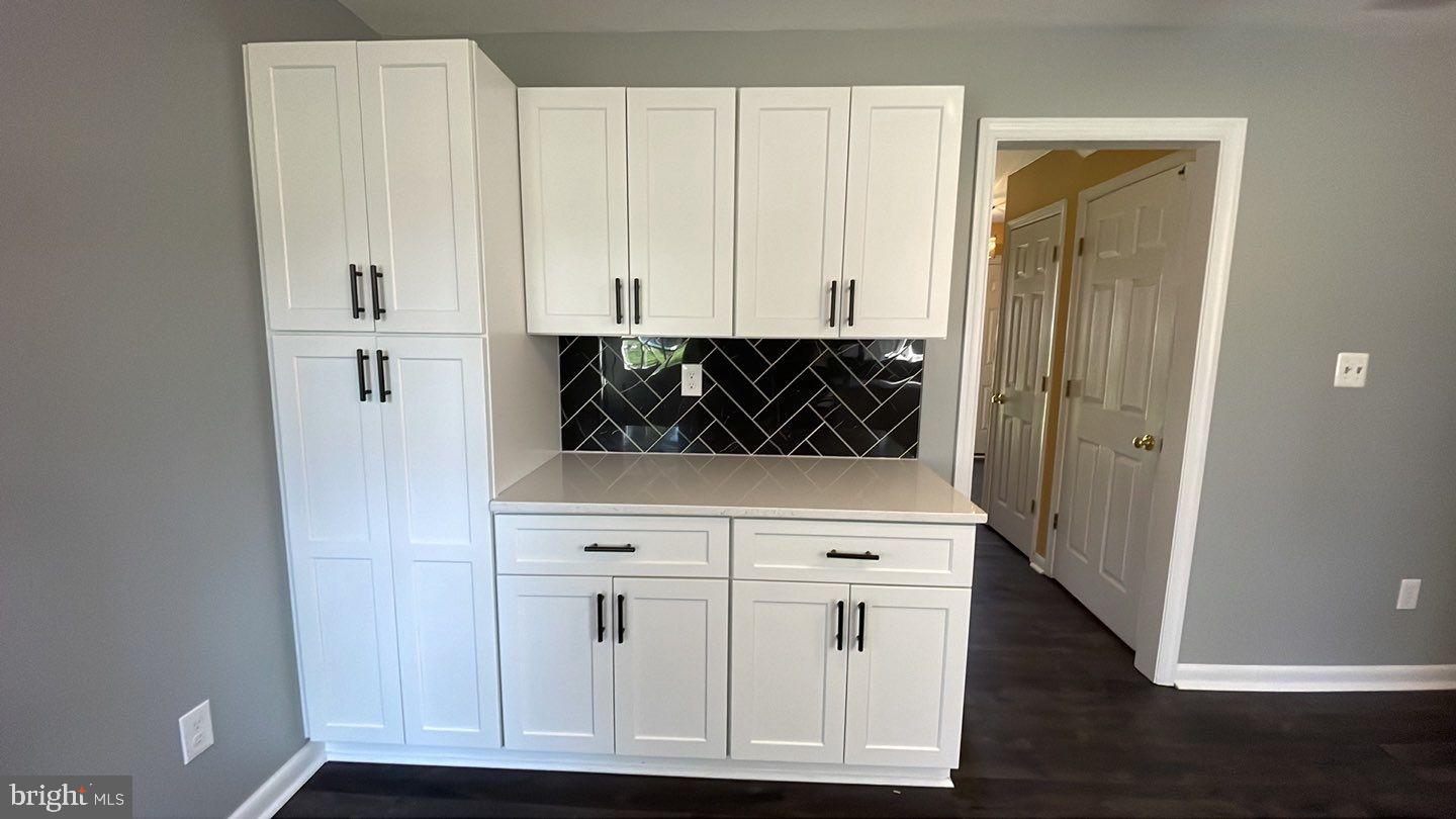 MOUNT HEBRON - Residential Lease