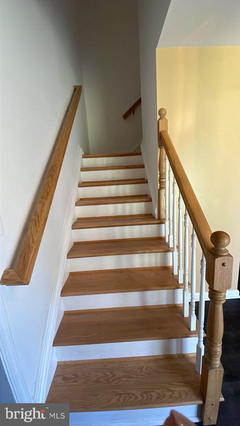 MOUNT HEBRON - Residential Lease