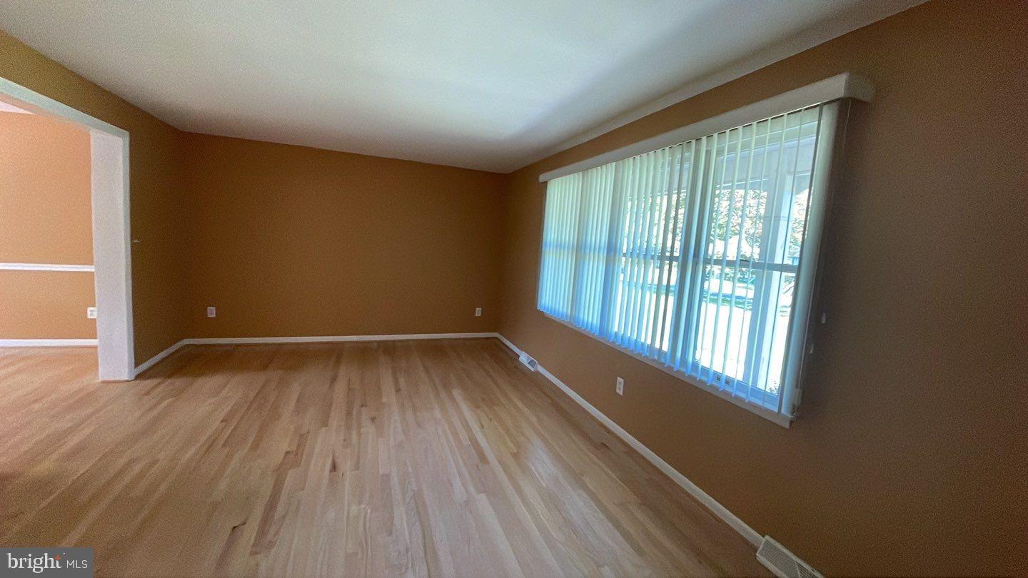 MOUNT HEBRON - Residential Lease