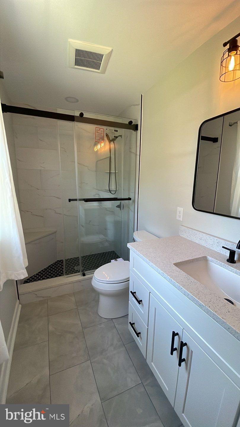 MOUNT HEBRON - Residential Lease