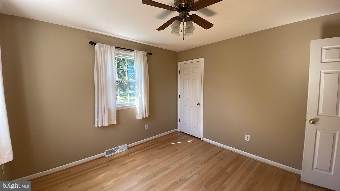 MOUNT HEBRON - Residential Lease