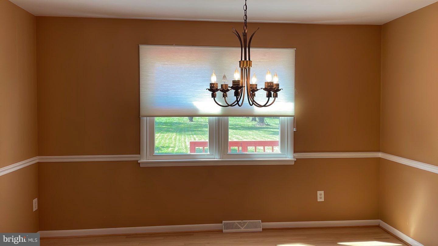 MOUNT HEBRON - Residential Lease