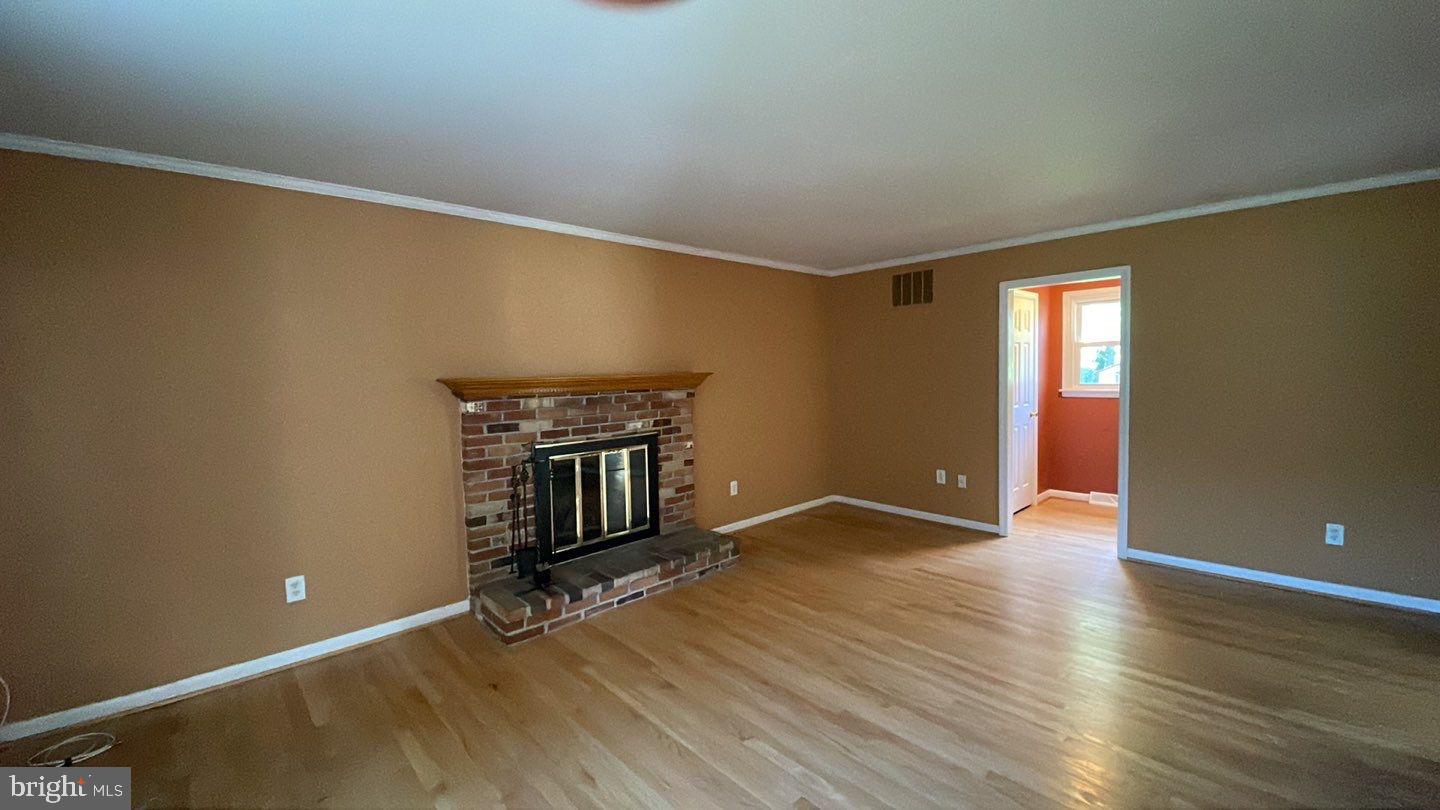 MOUNT HEBRON - Residential Lease