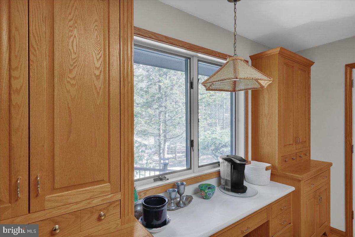 HESSIAN PINES - Residential