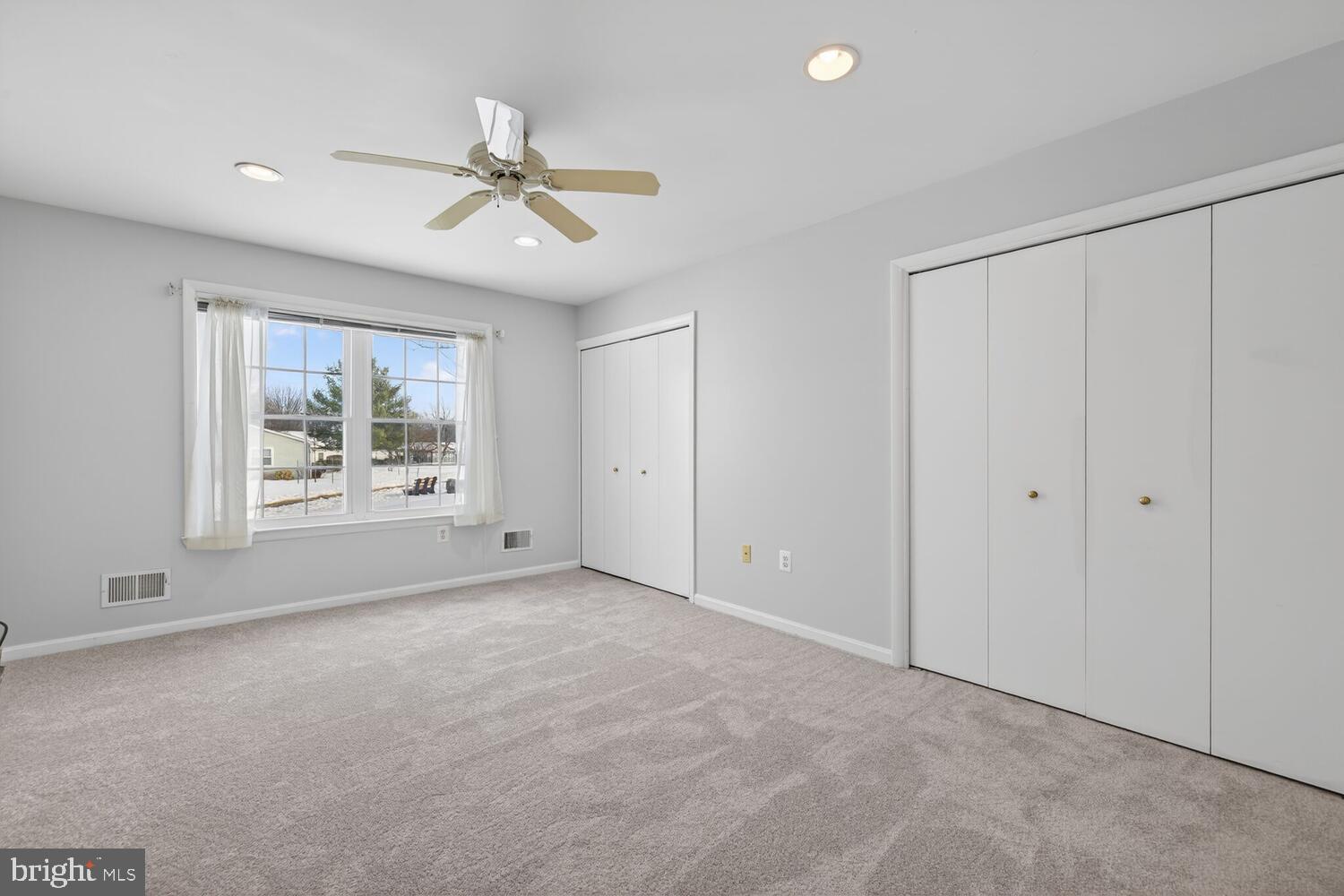 CRESTWOOD VILLAGE - Residential